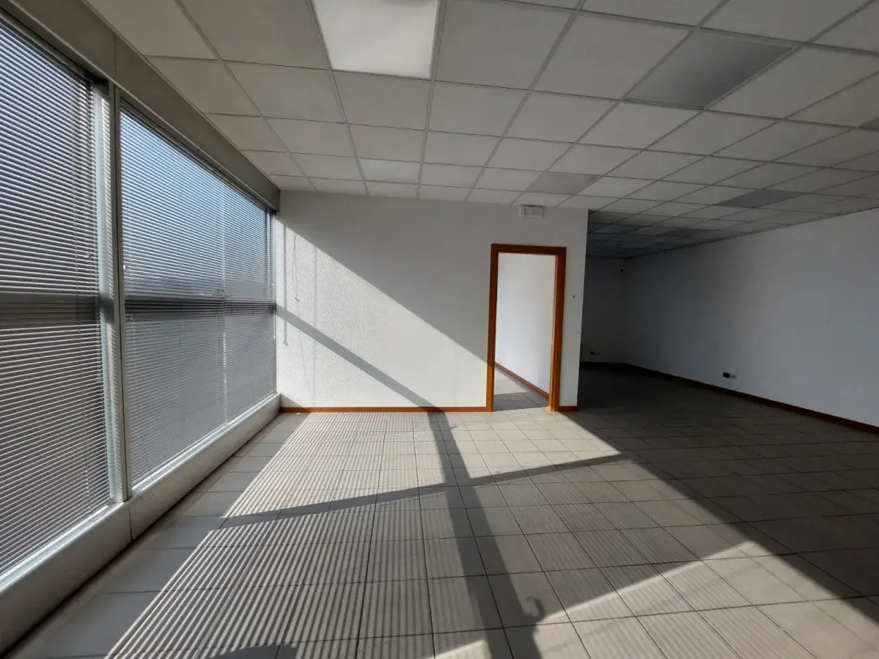 Ufficio in Via Olmo, Vicenza, {3} - Foto 1