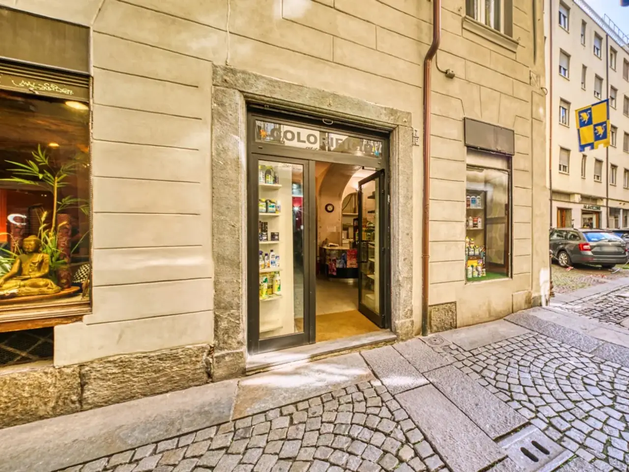 Negozio in Via Giuseppe Barbaroux 7, Torino, {3} - Foto 2