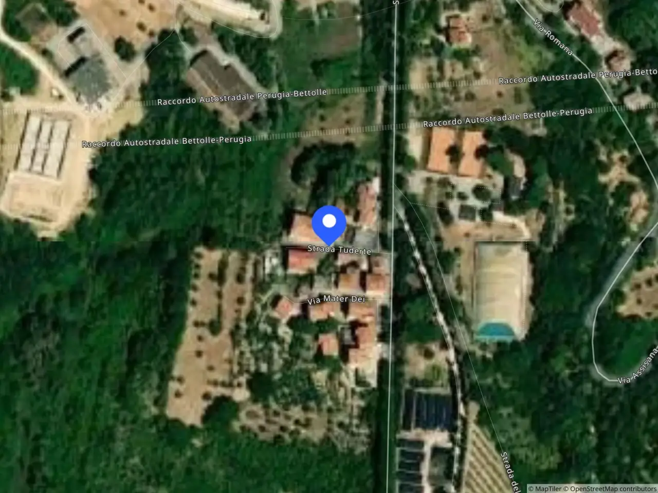 Negozio in Via Tuderte N75/R/5 75, Perugia, {3} - Foto 2