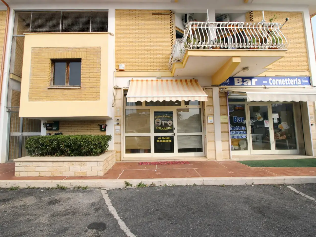 Centro estetico in Lungomare Tor San Lorenzo 269, Ardea, {3} - Foto 2