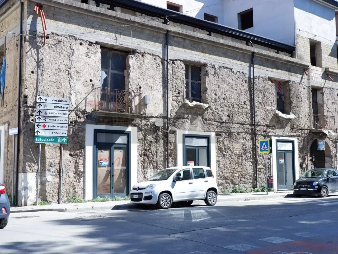 Negozio in Corso Giannone 188, Caserta, {3} - Foto 1