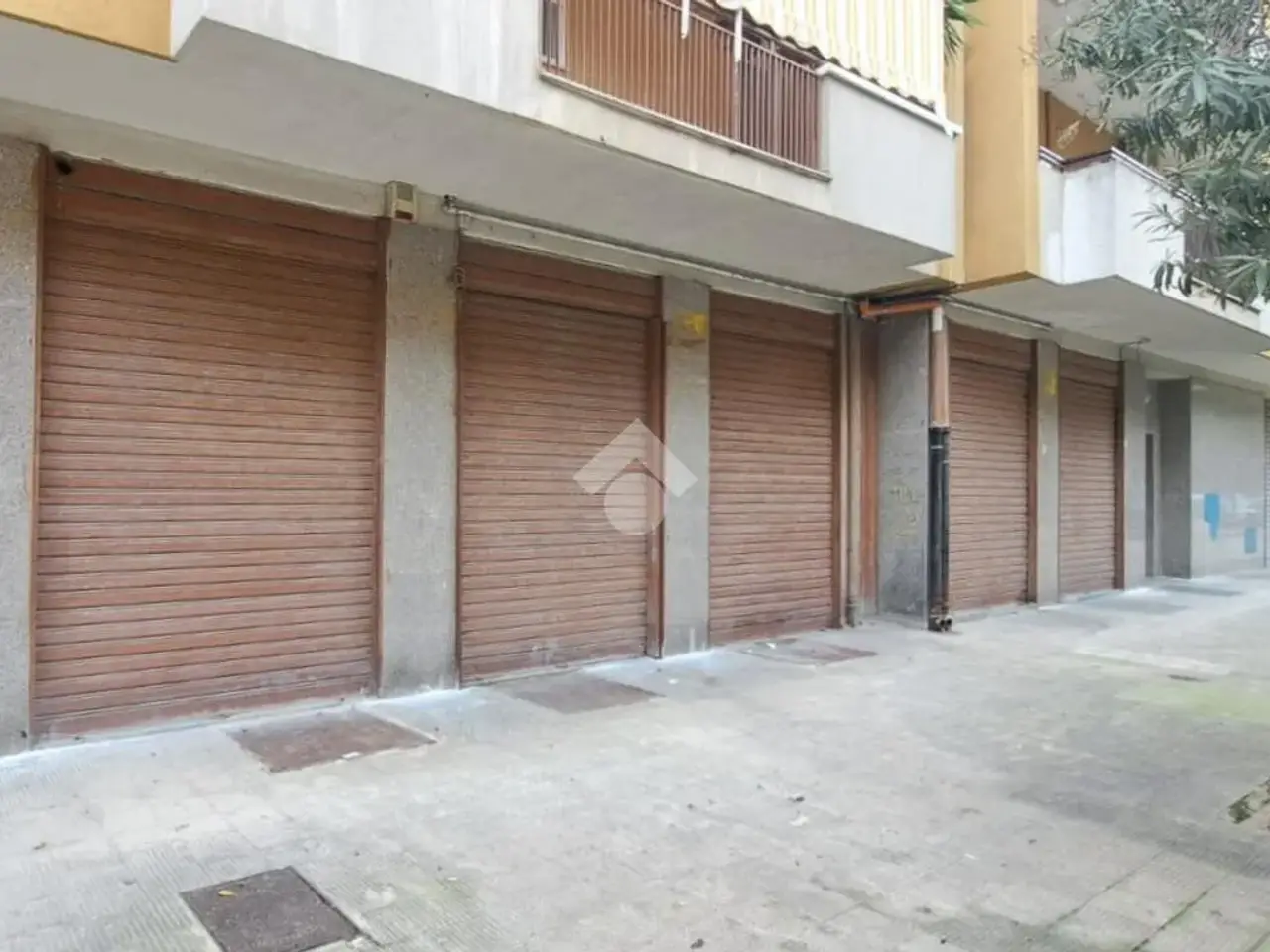 Negozio in Via Respighi 1, Barletta, {3} - Foto 2