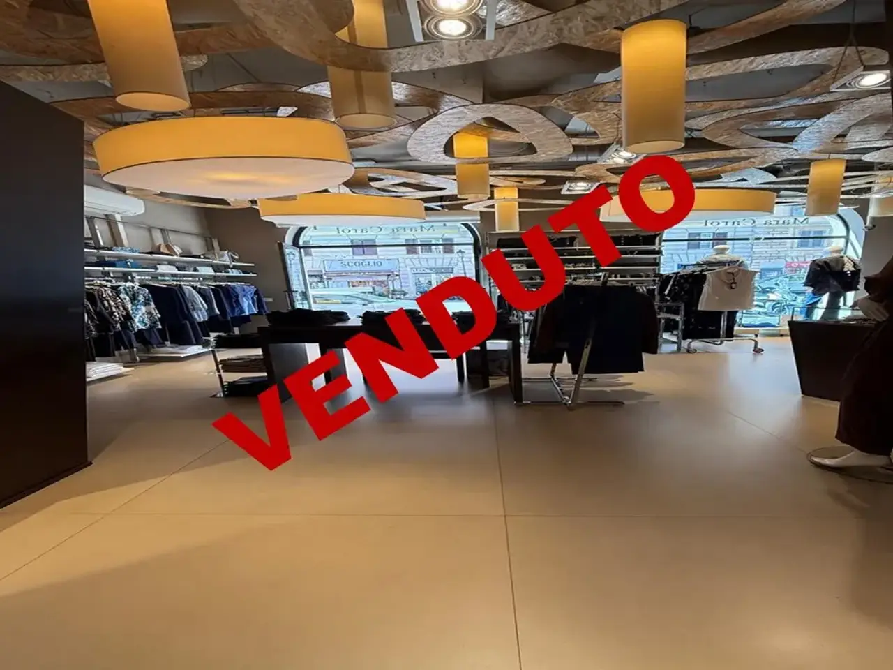 Esercizio commerciale in Via Merulana, Roma, {3} - Foto 1