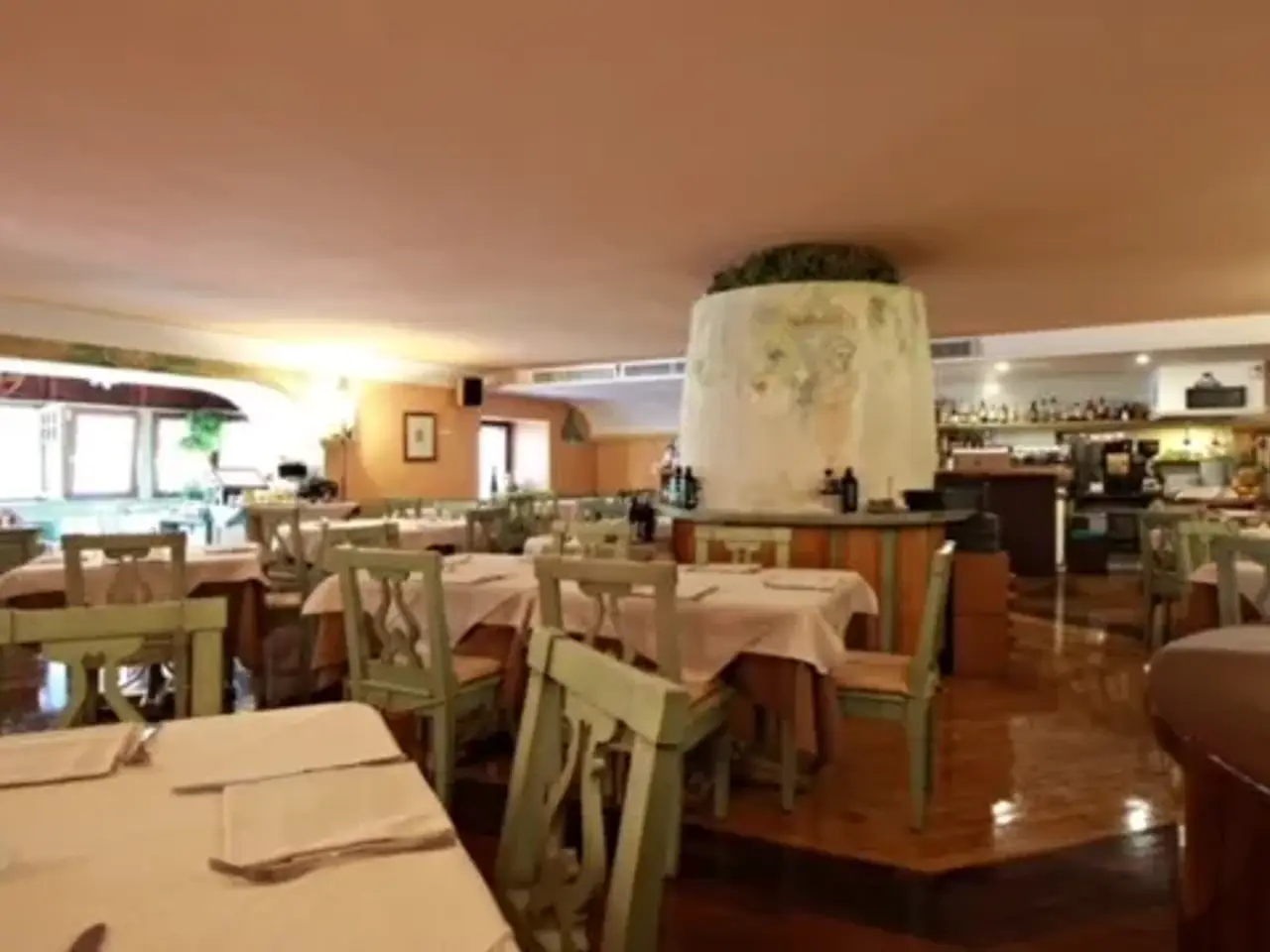 Ristorante in Piaz De Ramon 32, Moena, {3} - Foto 1