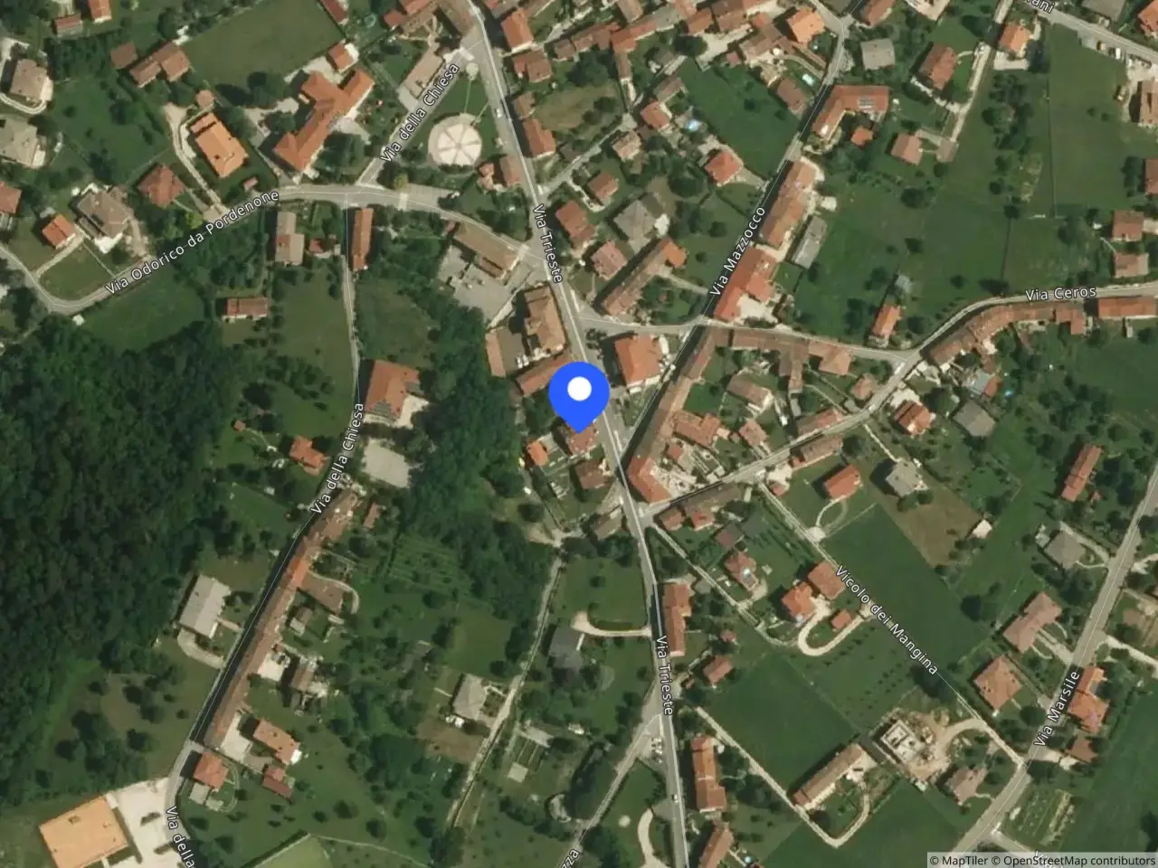 Capannone in Frazione Marsure, Via Trieste, 55 55, Aviano, {3} - Foto 1