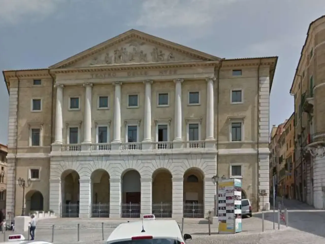 Negozio in , Ancona, {3} - Foto 1