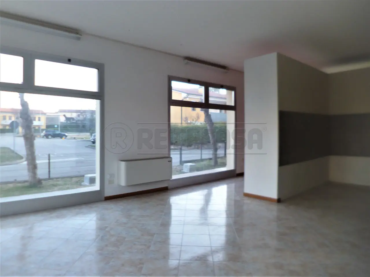 Palazzina commerciale in , Montorso Vicentino, {3} - Foto 1