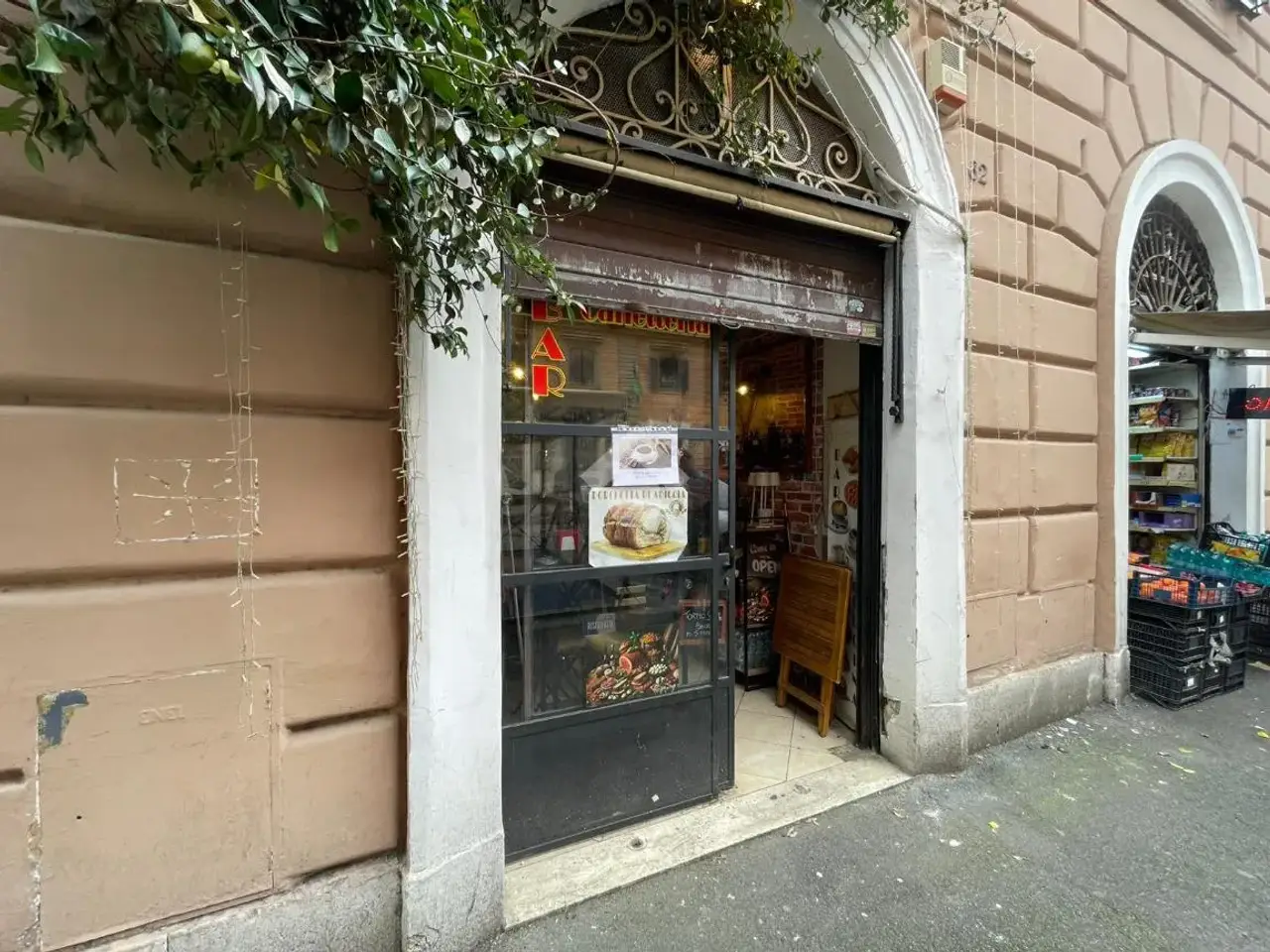 Negozio in Via degli Scipioni 62, Roma, {3} - Foto 1