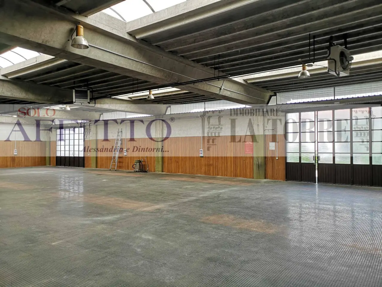 Laboratorio in , Alessandria, {3} - Foto 1