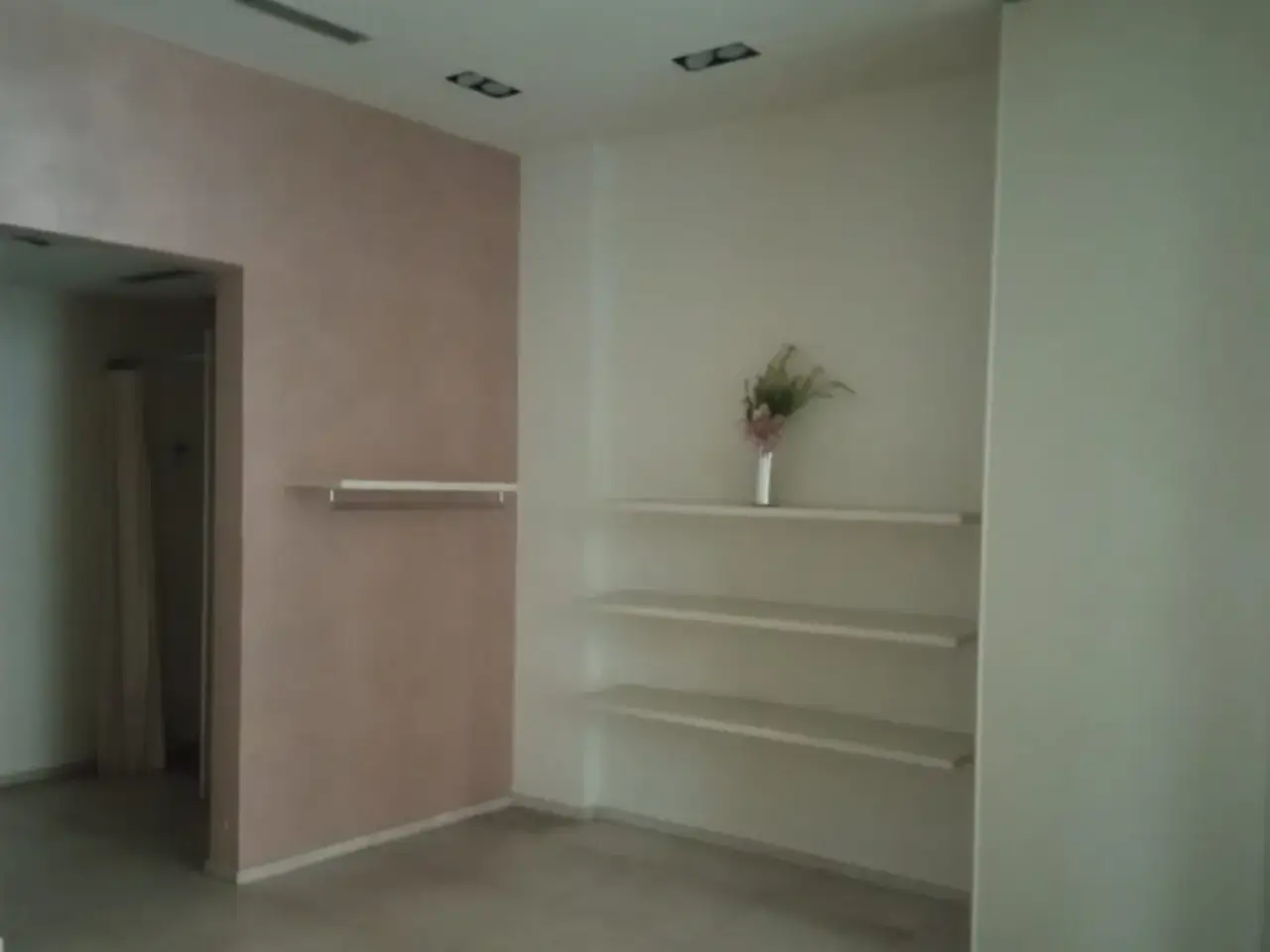 Negozio in Via Berengario, Carpi, {3} - Foto 2