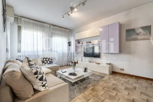 2-room flat in Via Donini 101, San Lazzaro di Savena - Photo 1