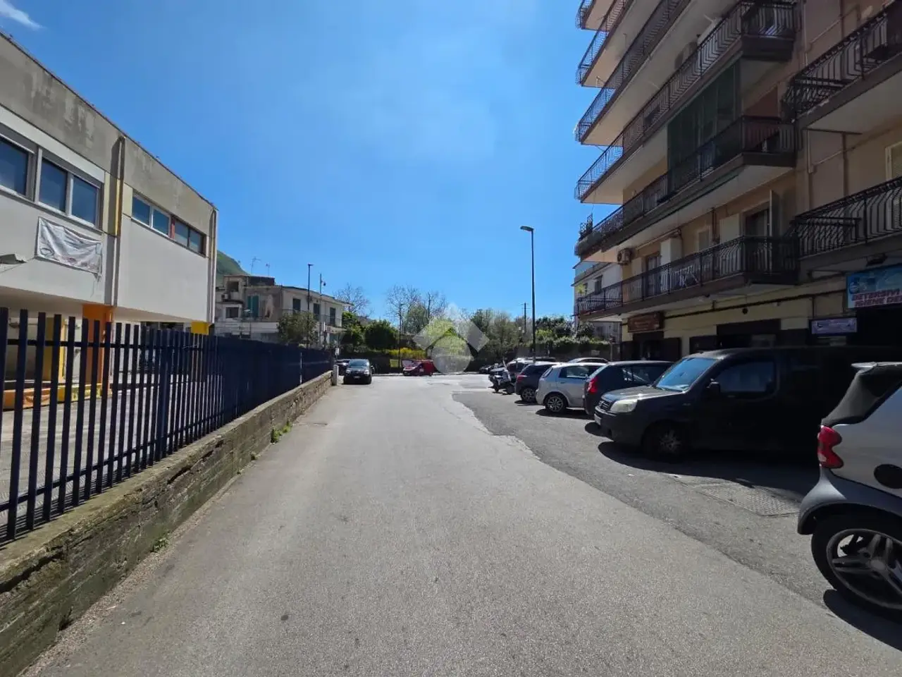 Negozio in Via Comunale Napoli 112, Napoli, {3} - Foto 1