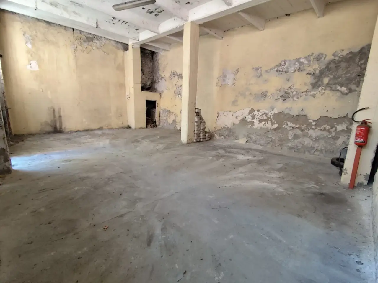 Magazzino in Via Giuseppe Ratti, Genova, {3} - Foto 1