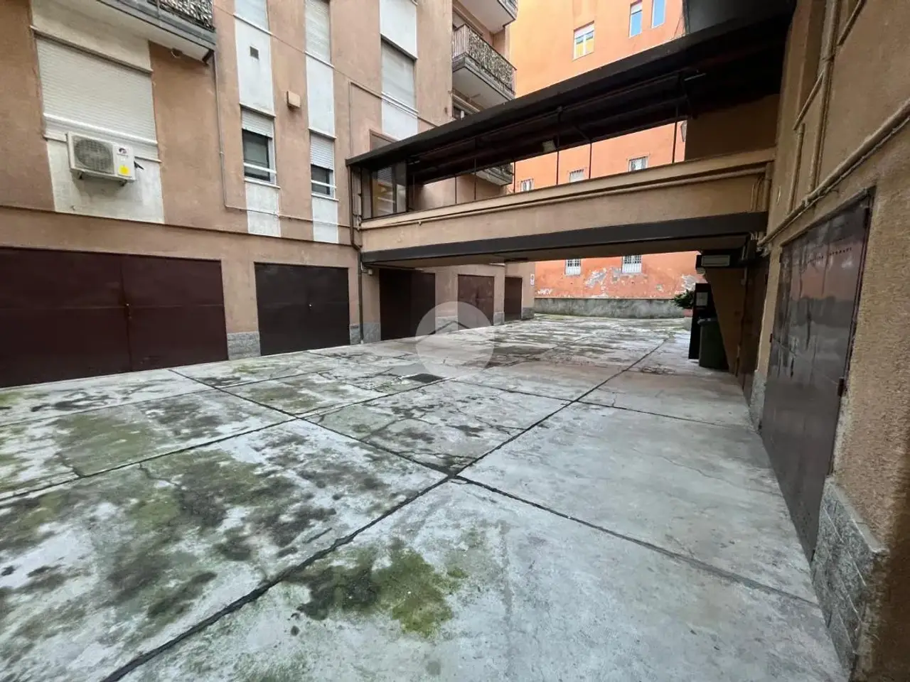 Magazzino in Via Savona 12, Milano, {3} - Foto 1