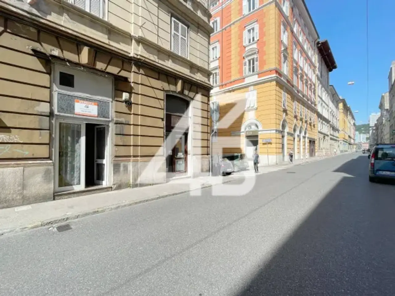Negozio in Via Udine 30, Trieste, {3} - Foto 1