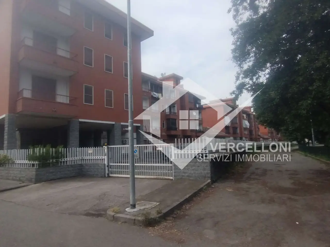 Negozio in , Novara, {3} - Foto 1