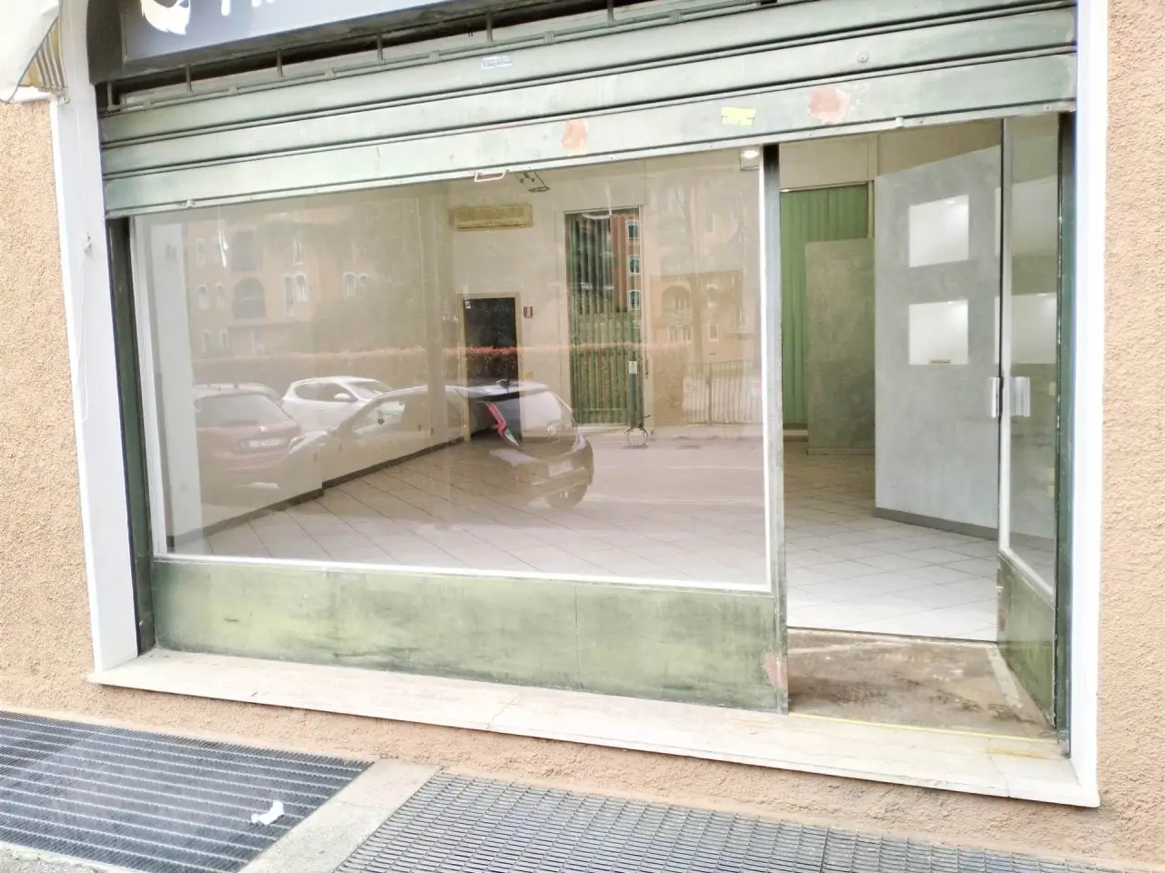 Negozio in  Brescia, Brescia, {3} - Foto 2