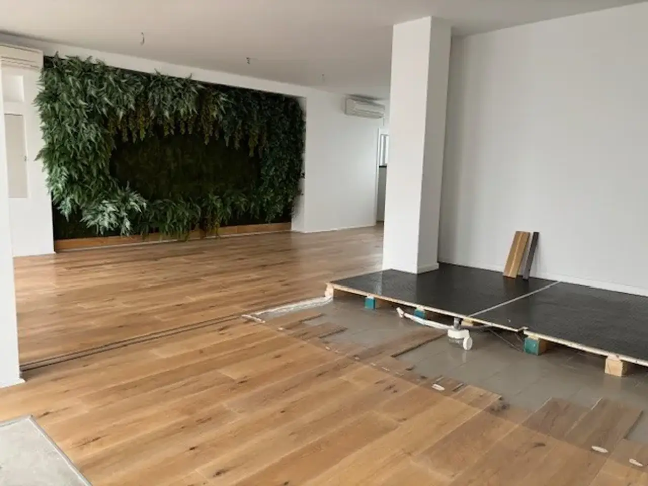 Palazzina commerciale in , Vinci, {3} - Foto 1