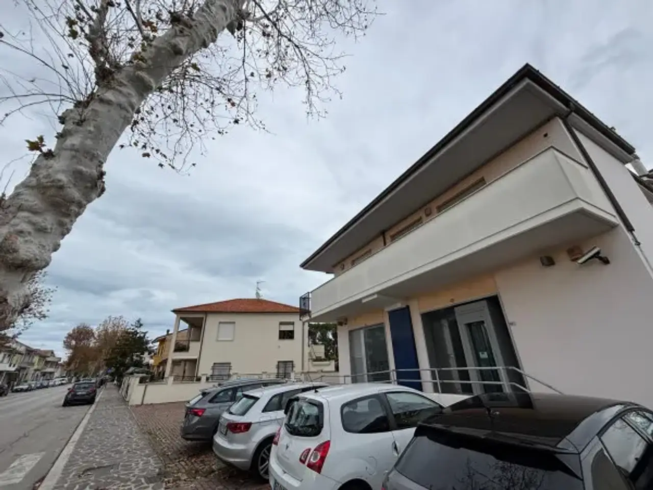 Ufficio in Via Aldo Moro 89, San Giovanni Teatino, {3} - Foto 1