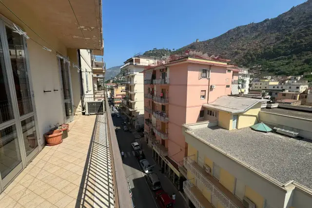 4-room flat in Via Tenente Luigi Bonaiuto 33, Sarno - Photo 1