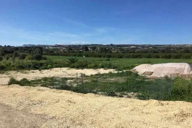 Terreno agricolo in Contrada Dammusi, Siracusa - Foto 1