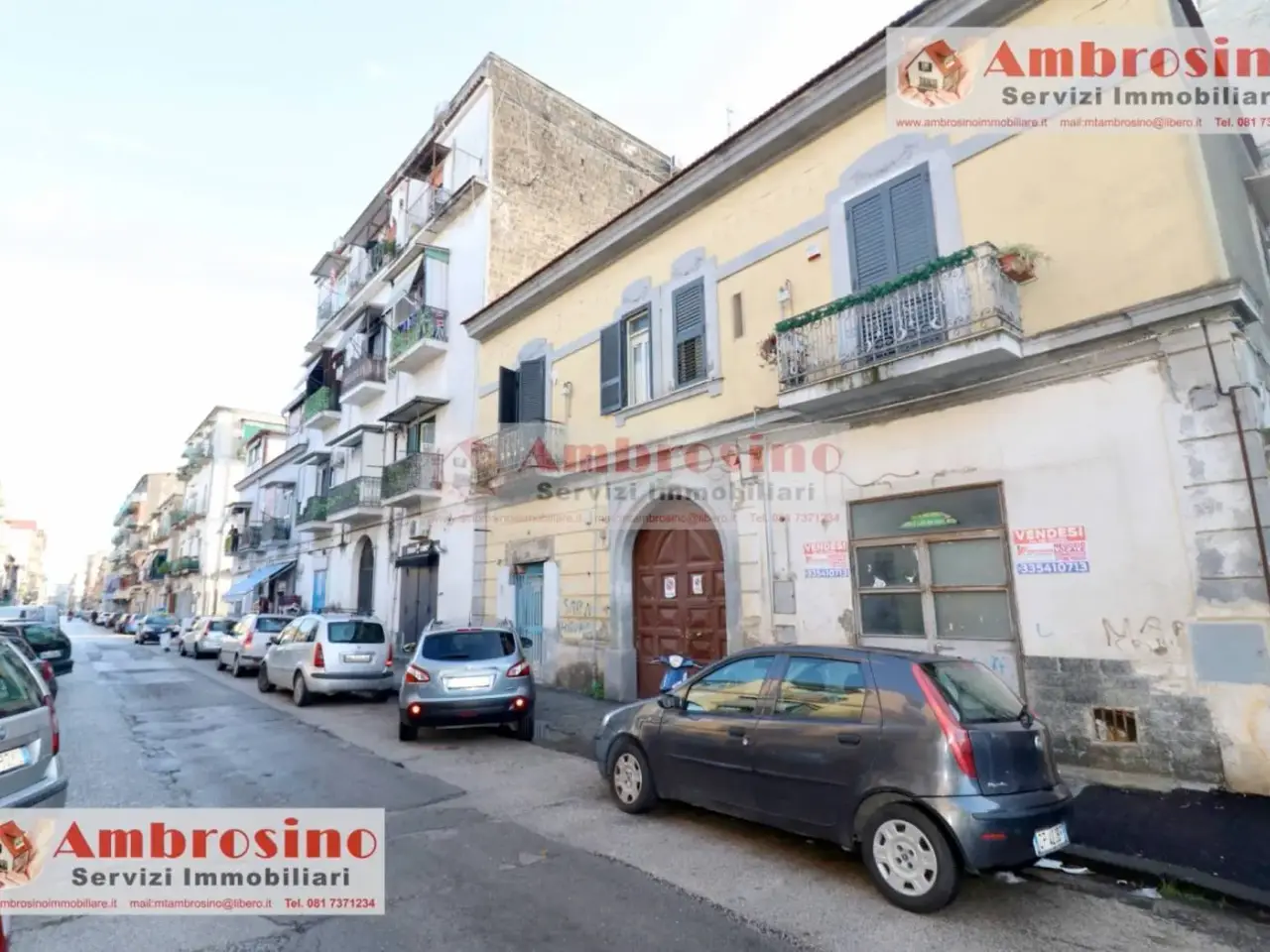 Locale commerciale in Via Cardinale Filomarino 57, Napoli, {3} - Foto 1