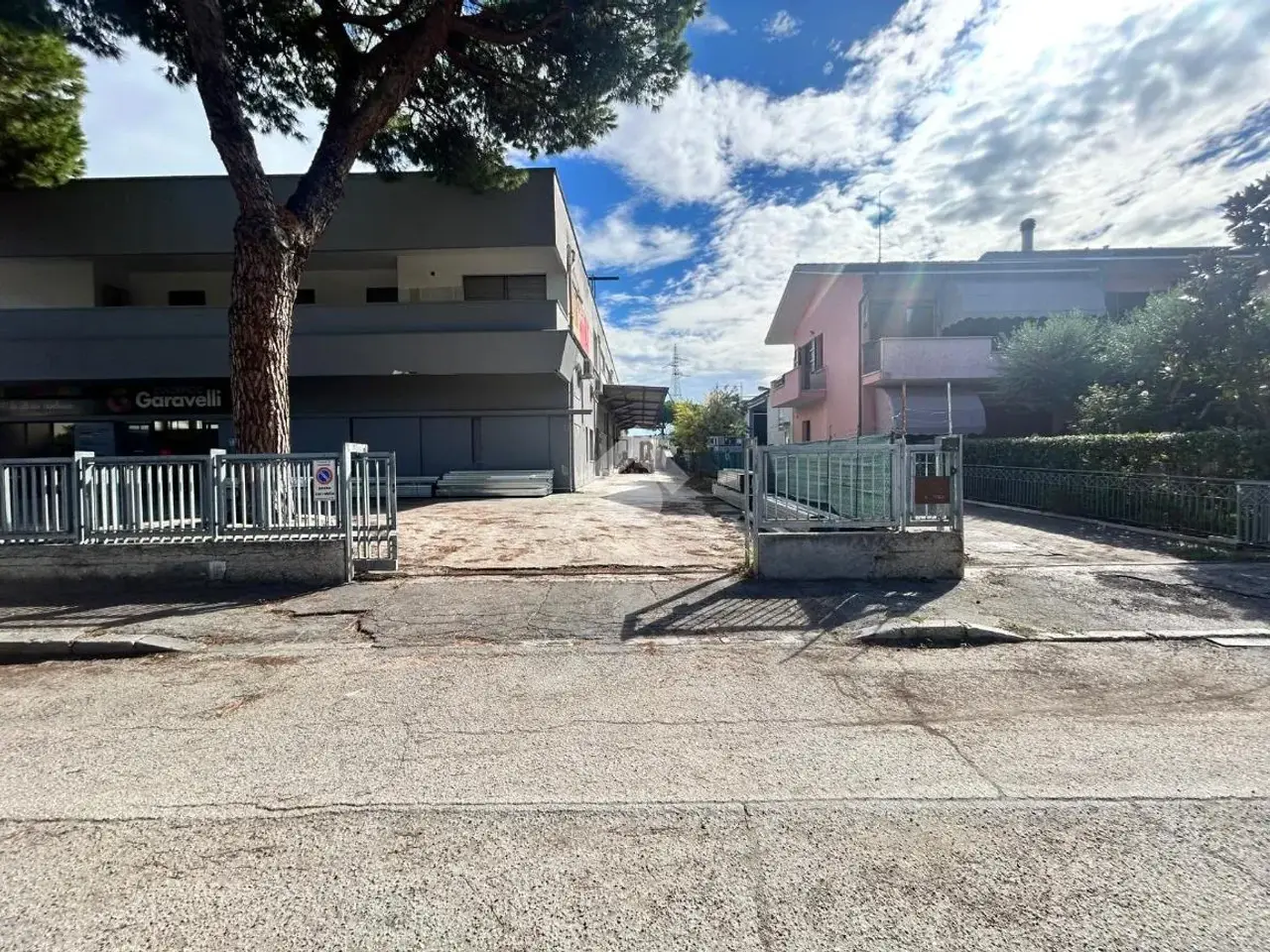 Capannone in Viale dell'Artigianato 15, Riccione, {3} - Foto 2