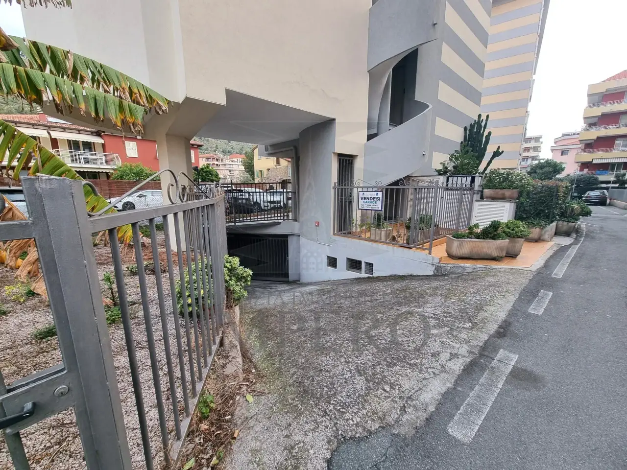 Parcheggio chiuso in Via Asse 85, Ventimiglia, {3} - Foto 1