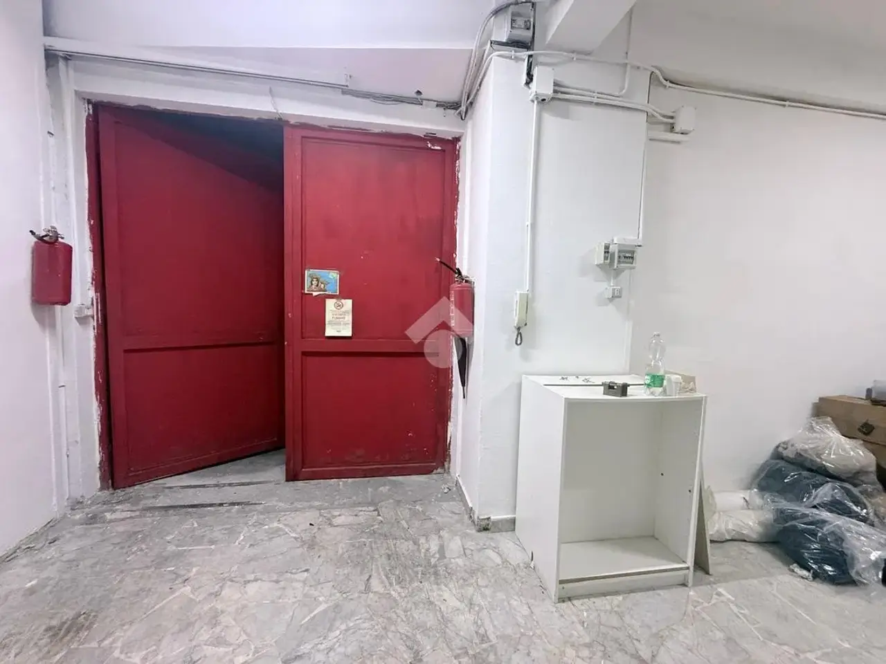 Magazzino in Viale dei Platani 19, Cercola, {3} - Foto 2