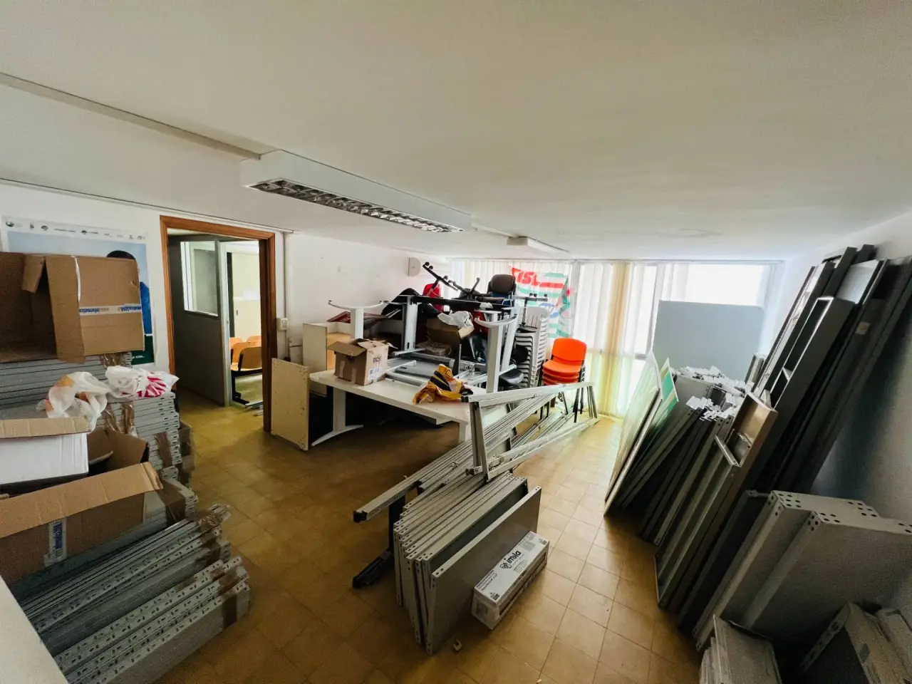 Negozio in Viale dei Pini, Porto San Giorgio, {3} - Foto 2