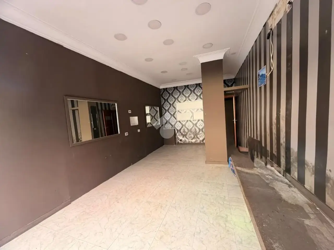Negozio in Via Privata delle Nebulose 11, Napoli, {3} - Foto 1