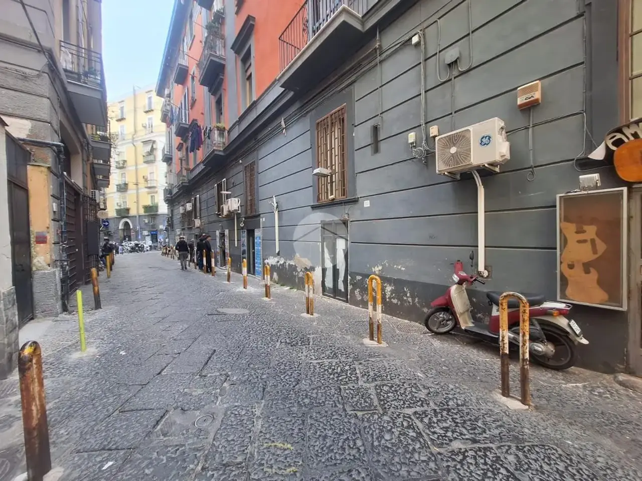 Negozio in Via Arenella 112, Napoli, {3} - Foto 2