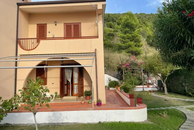 Terraced house in Viale Europa, Praia a Mare - Photo 1