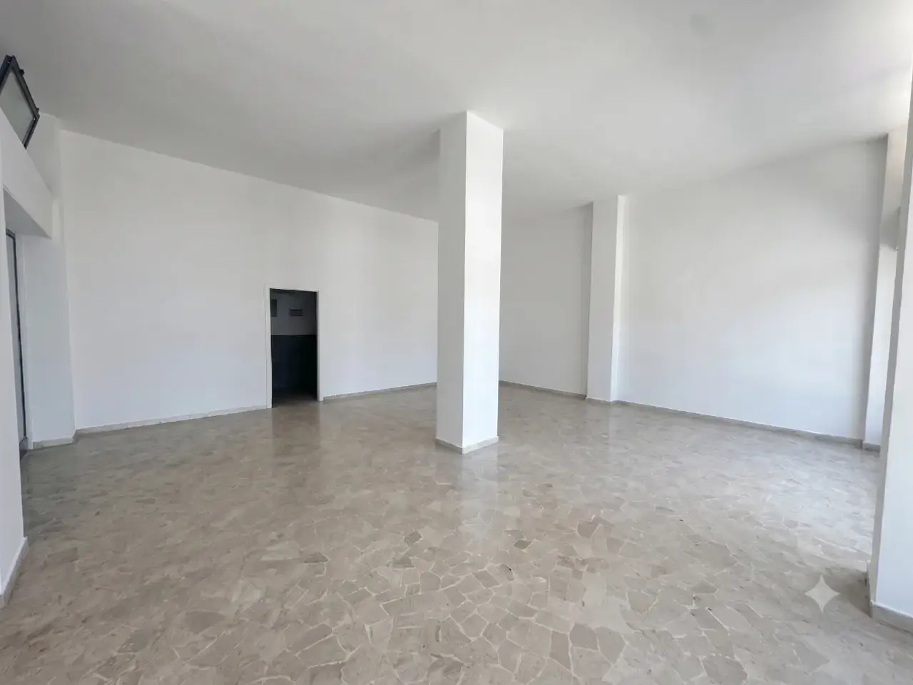 Negozio in Via Forte Marghera, Venezia, {3} - Foto 1