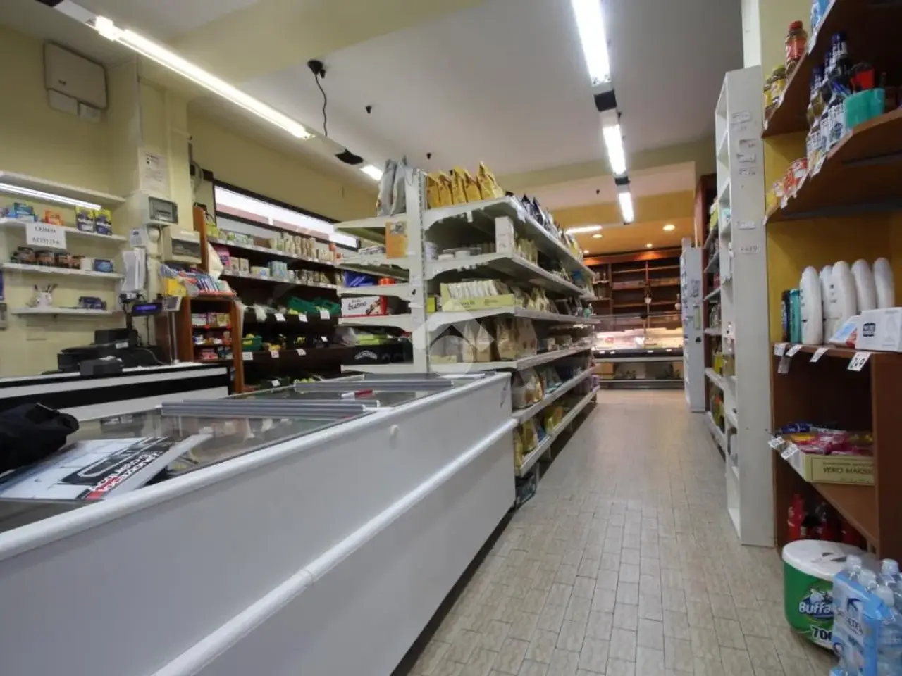 Negozio in Via Firenze, Lamporecchio, {3} - Foto 2