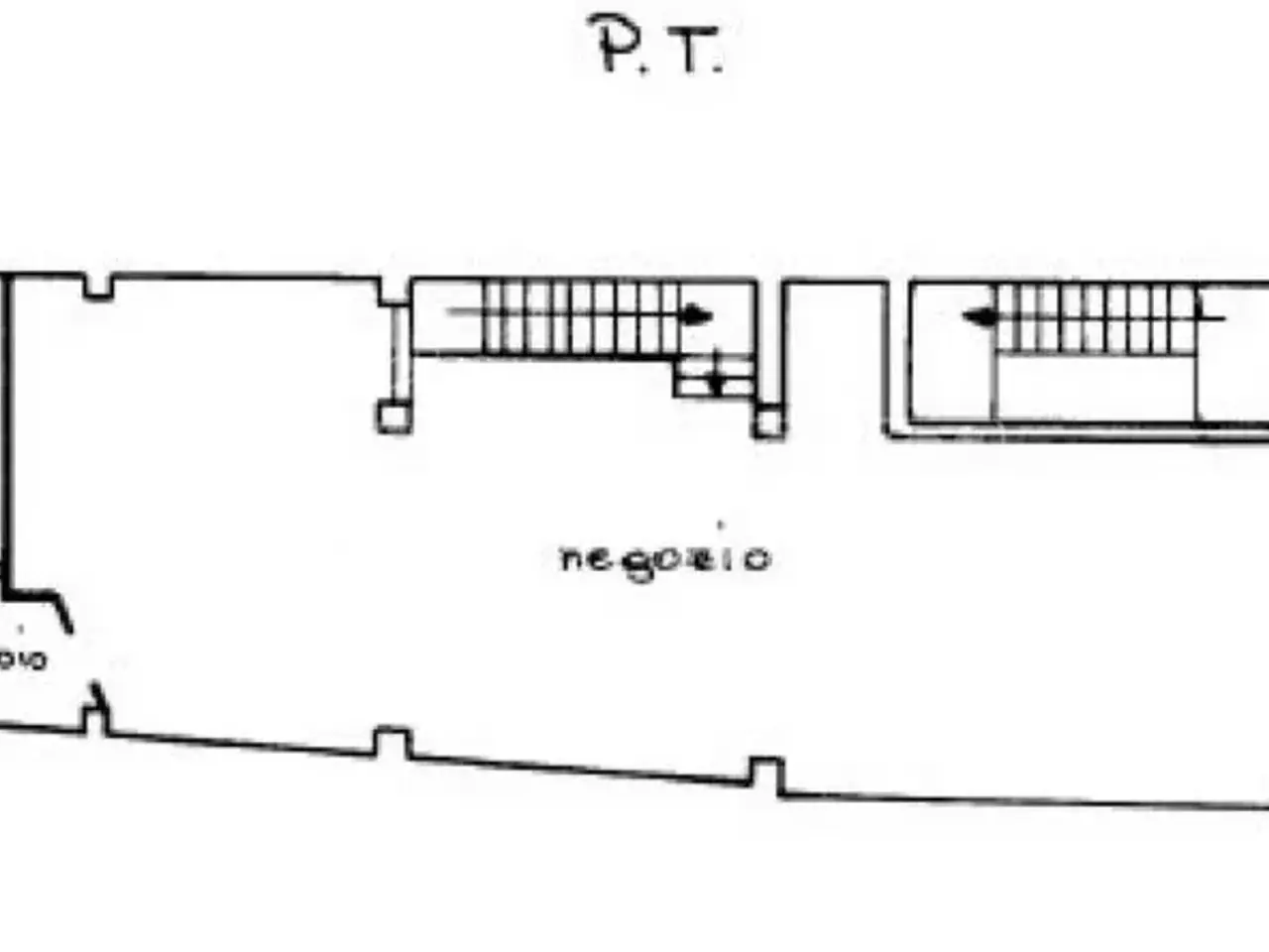 Negozio in Piazza Giacomo Leopardi, Recanati, {3} - Foto 1