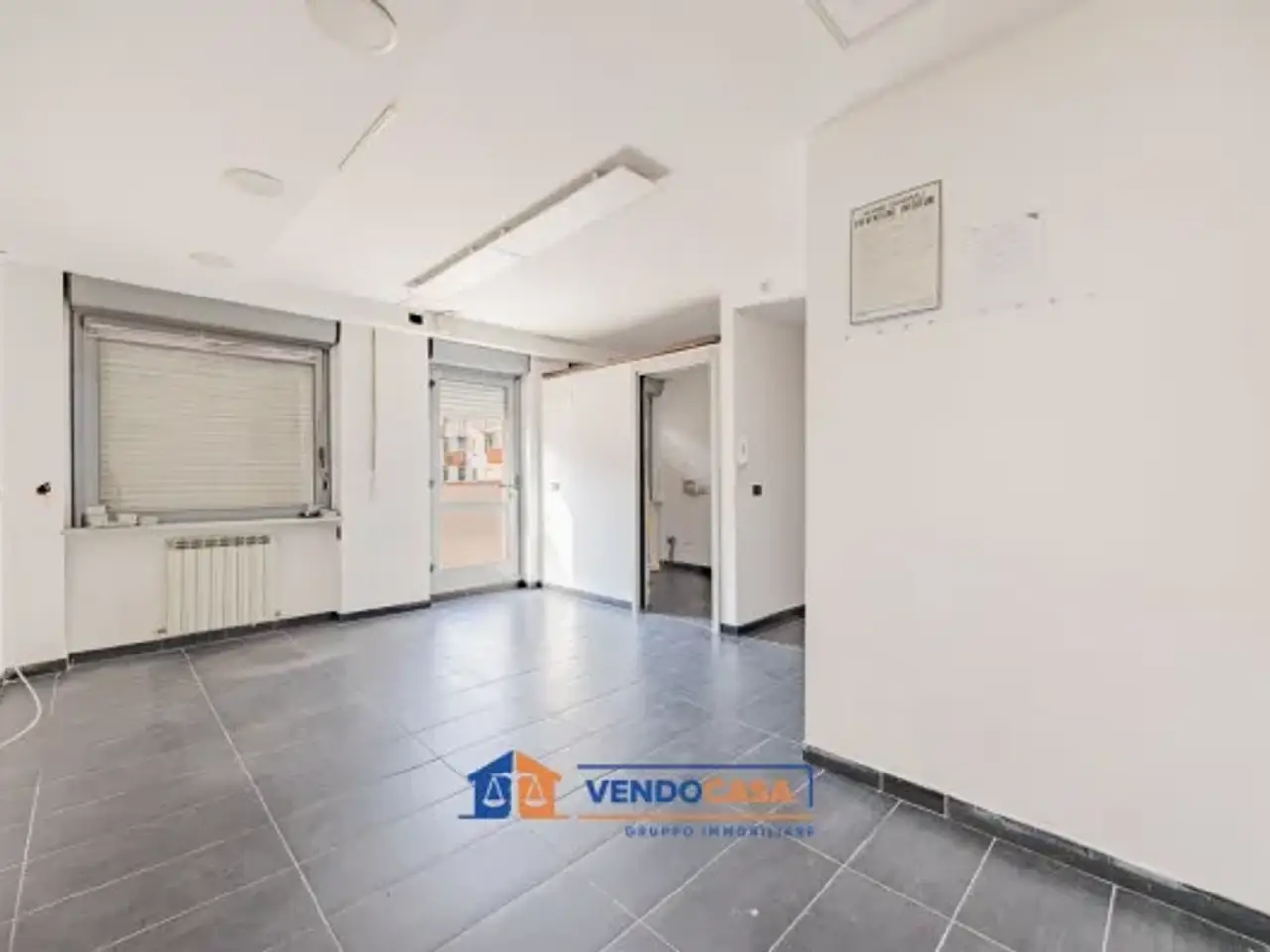 Ufficio in Via Regio Parco 9, Settimo Torinese, {3} - Foto 1
