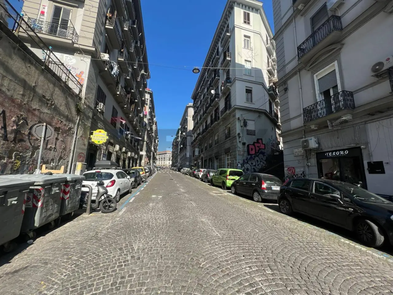 Negozio in Via Pietro Colletta 62, Napoli, {3} - Foto 2