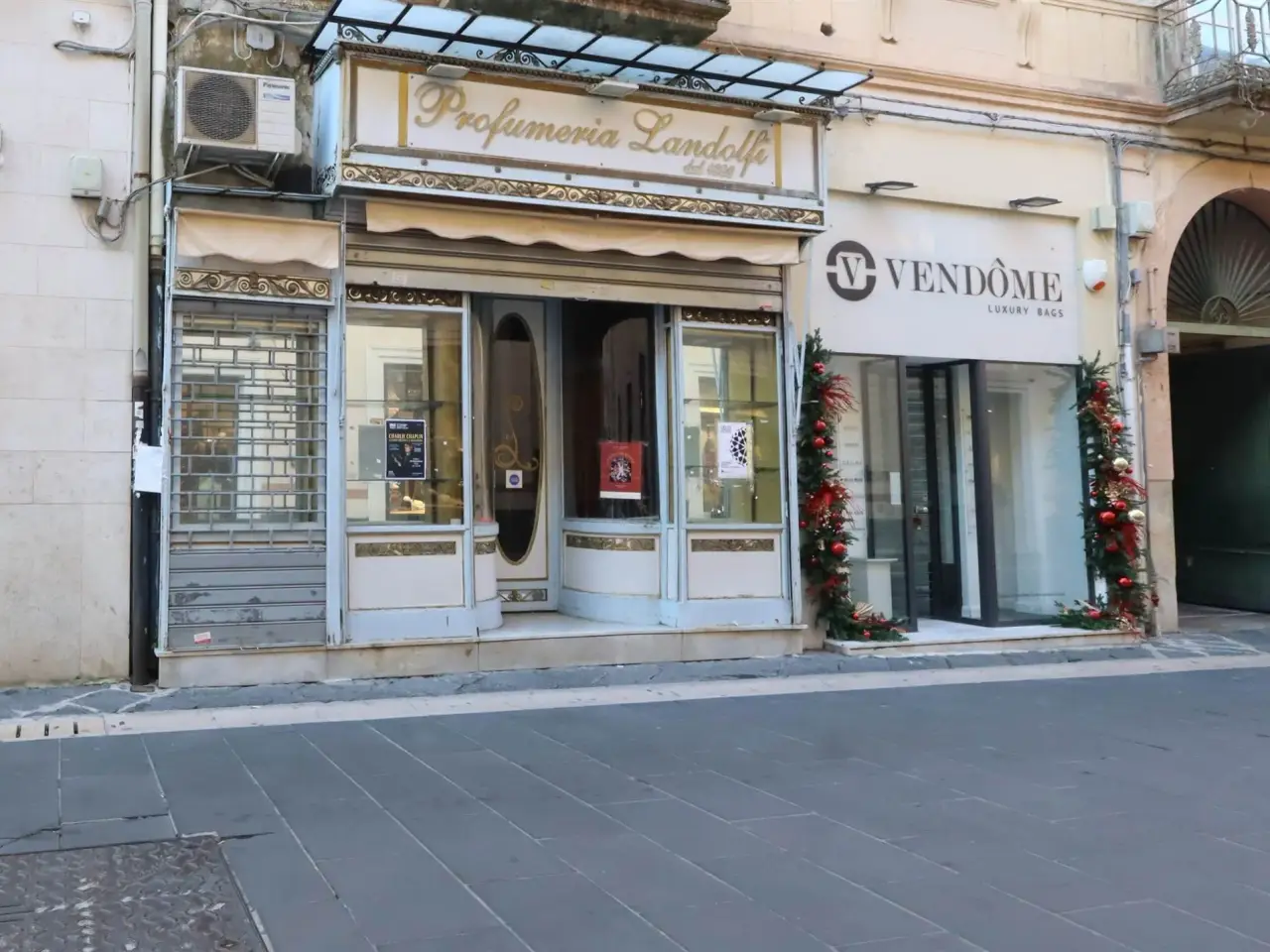 Negozio in Via Mazzini, Caserta, {3} - Foto 2
