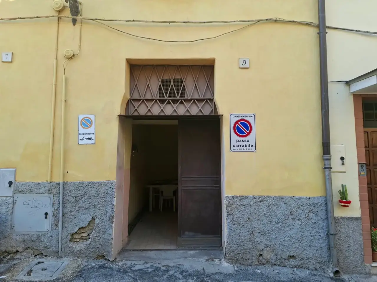 Magazzino in Via delle Rimesse 9, Monterotondo, {3} - Foto 1