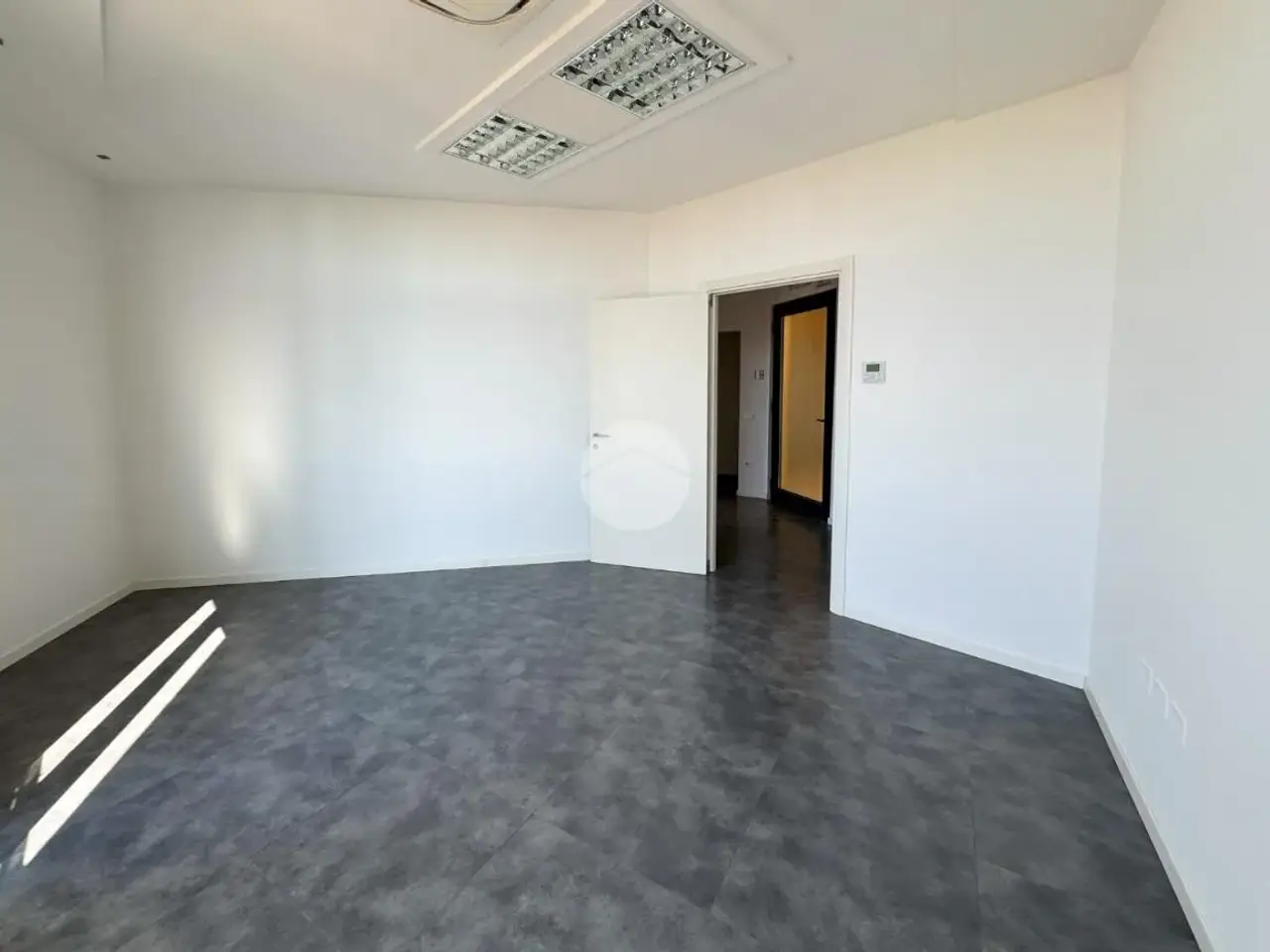 Ufficio in Via Giuseppe Miglioli 2, Calvisano, {3} - Foto 1