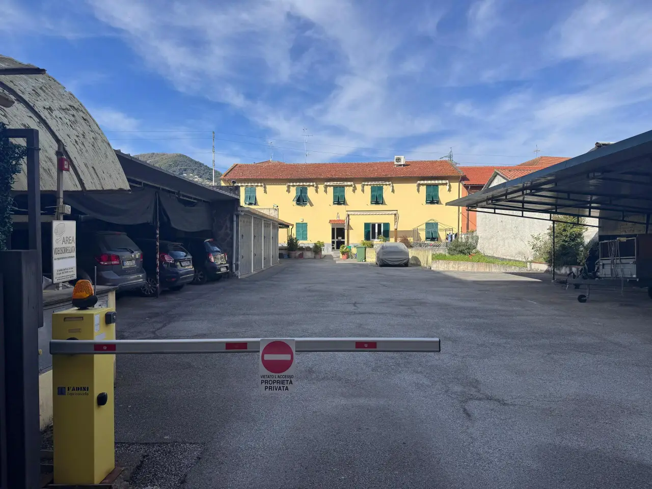Parcheggio chiuso in Via Nazionale 267, Sestri Levante, {3} - Foto 1