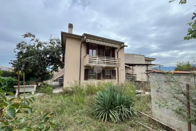 Detached house in Via Sant'Antonio 2, Foligno - Photo 1