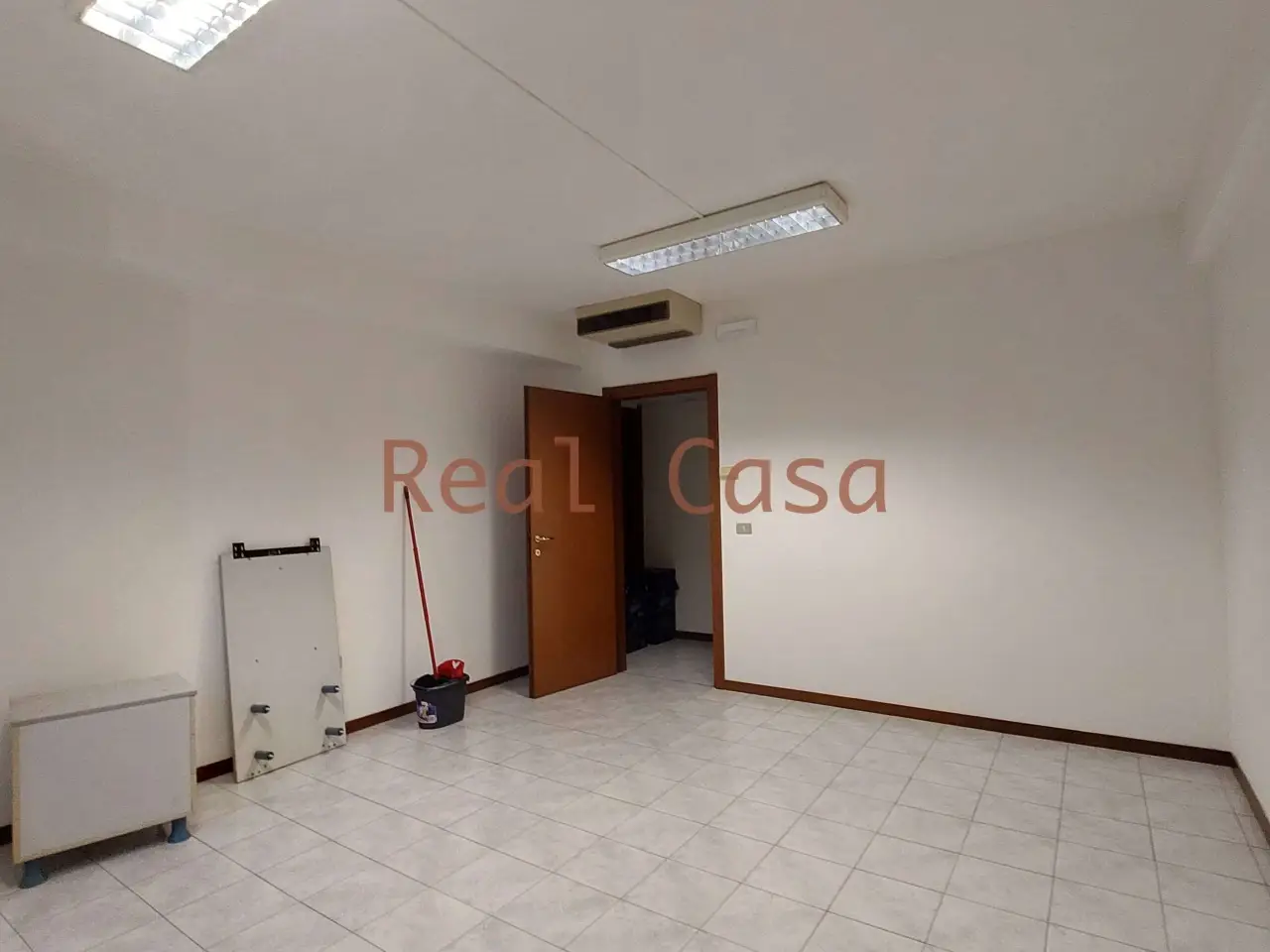 Ufficio in Via Poletti, Modena, {3} - Foto 1