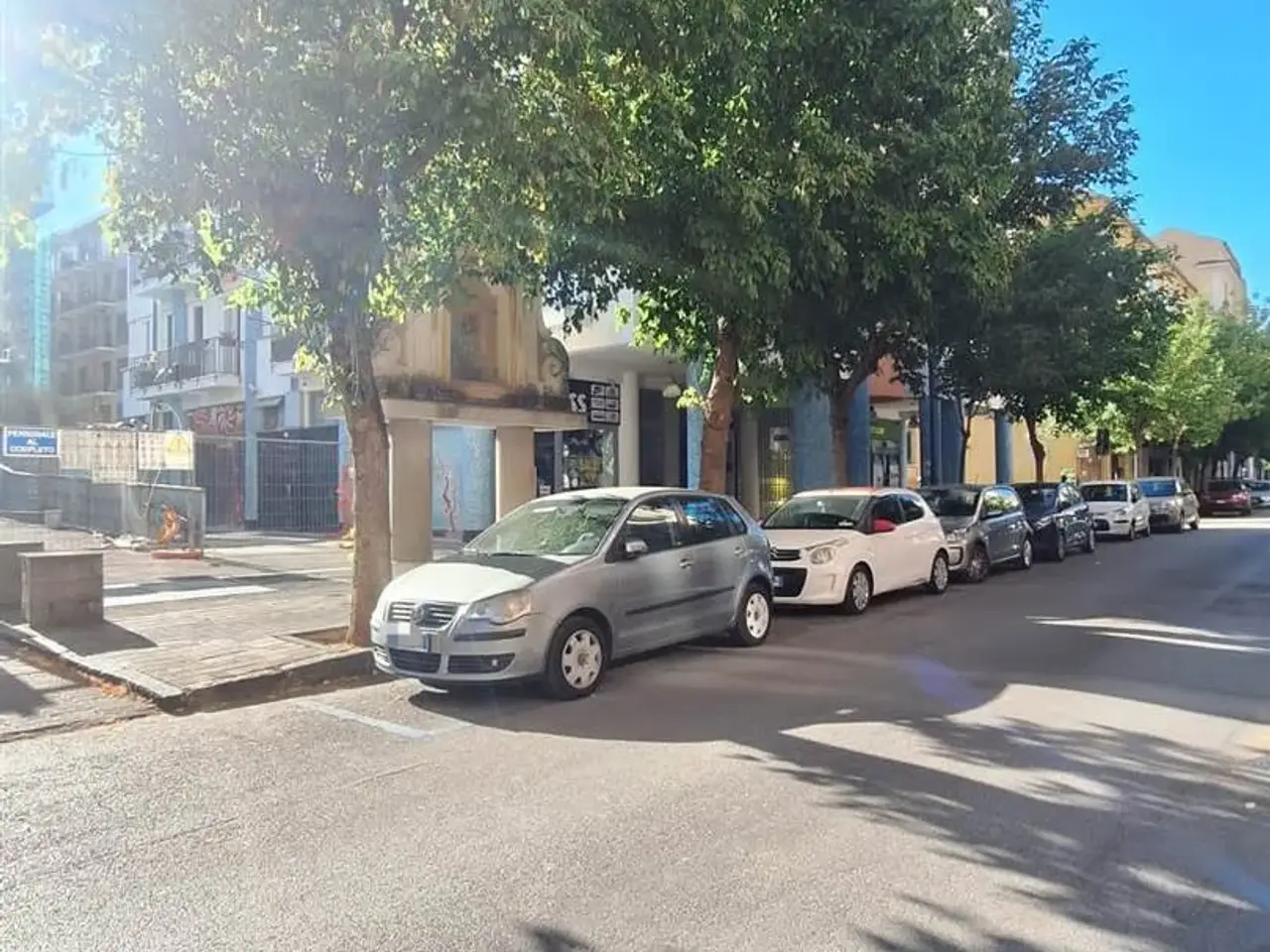 Negozio in , Cava De' Tirreni, {3} - Foto 1