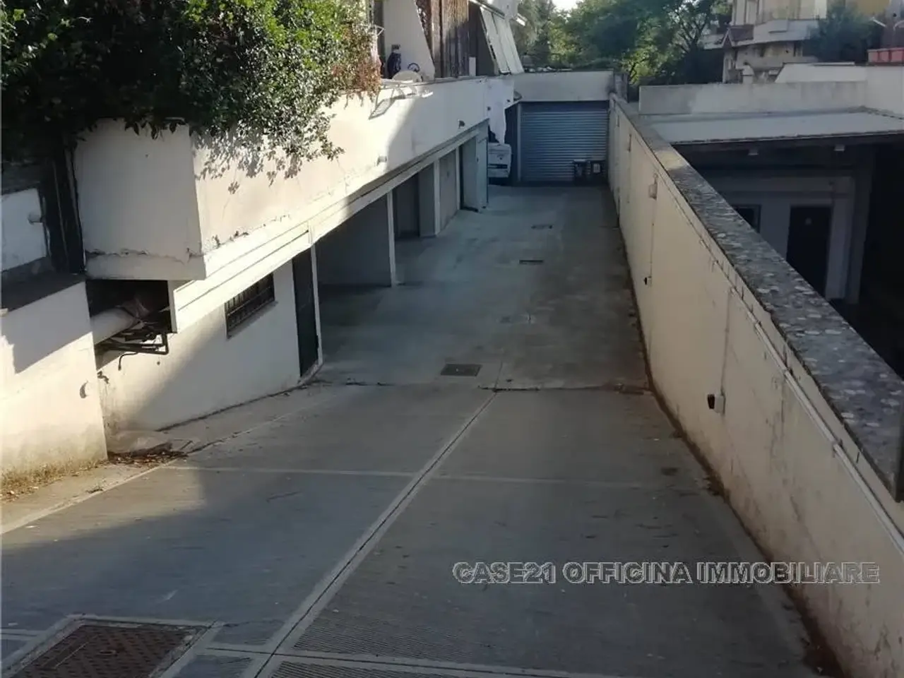Garage in , Ciampino, {3} - Foto 2