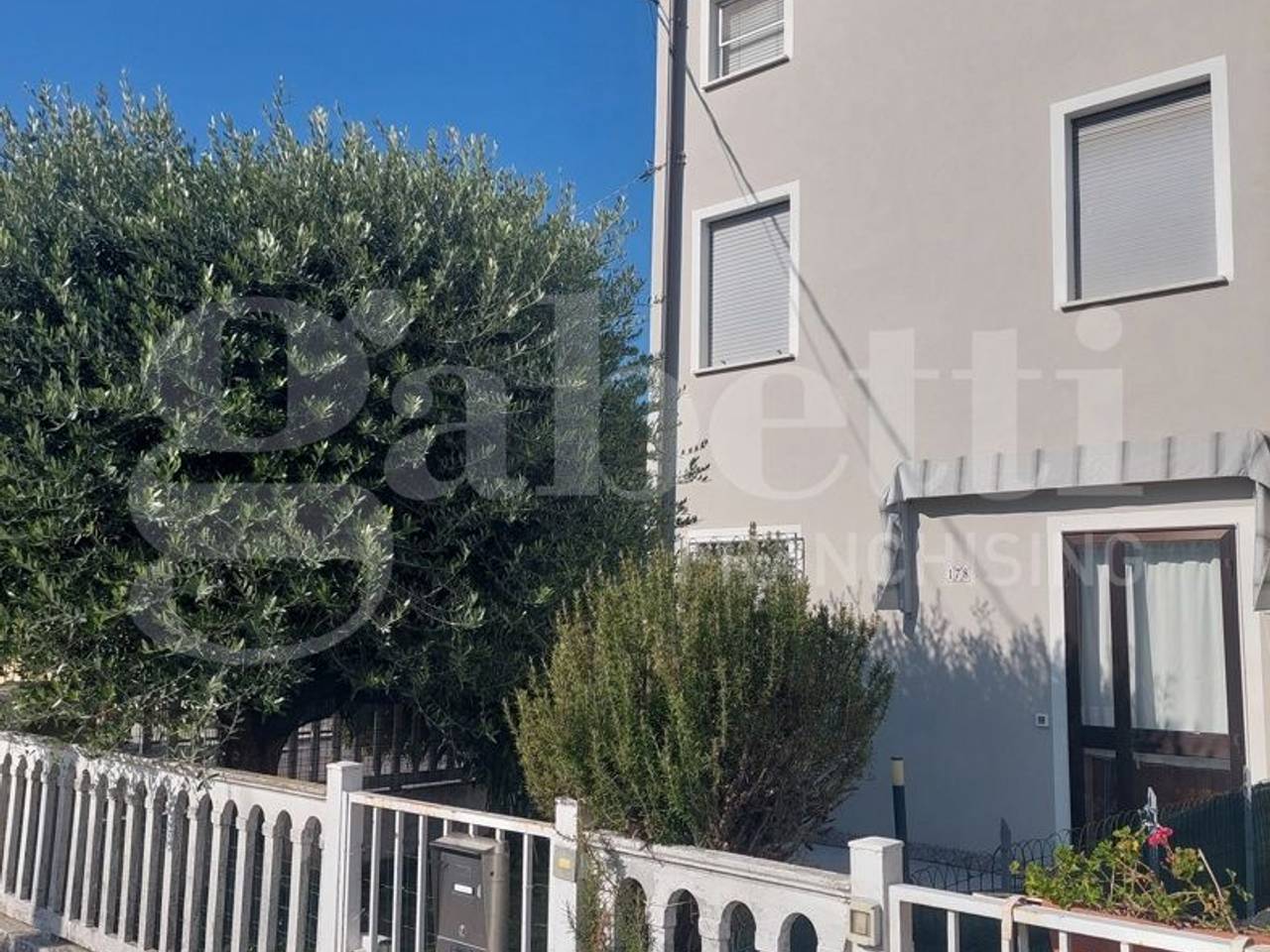 immagine annuncio 1 di 14