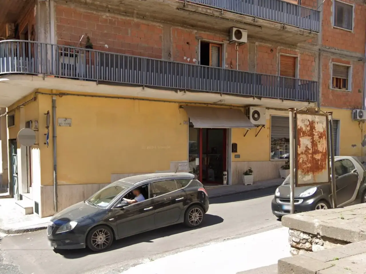 Negozio in Via Duca d'Aosta, Scordia, {3} - Foto 1
