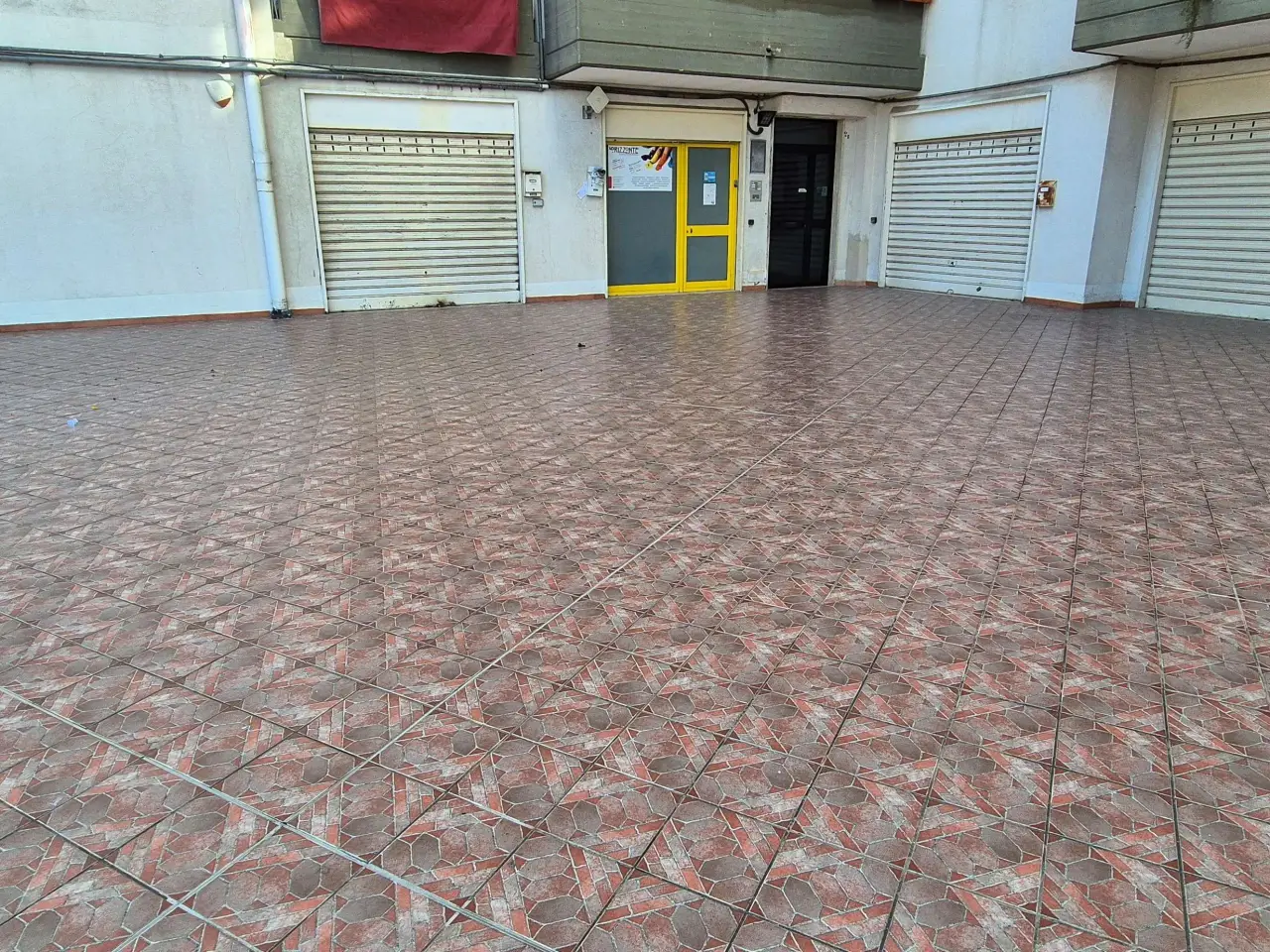 Magazzino in Via Colucci  2, Triggiano, {3} - Foto 2