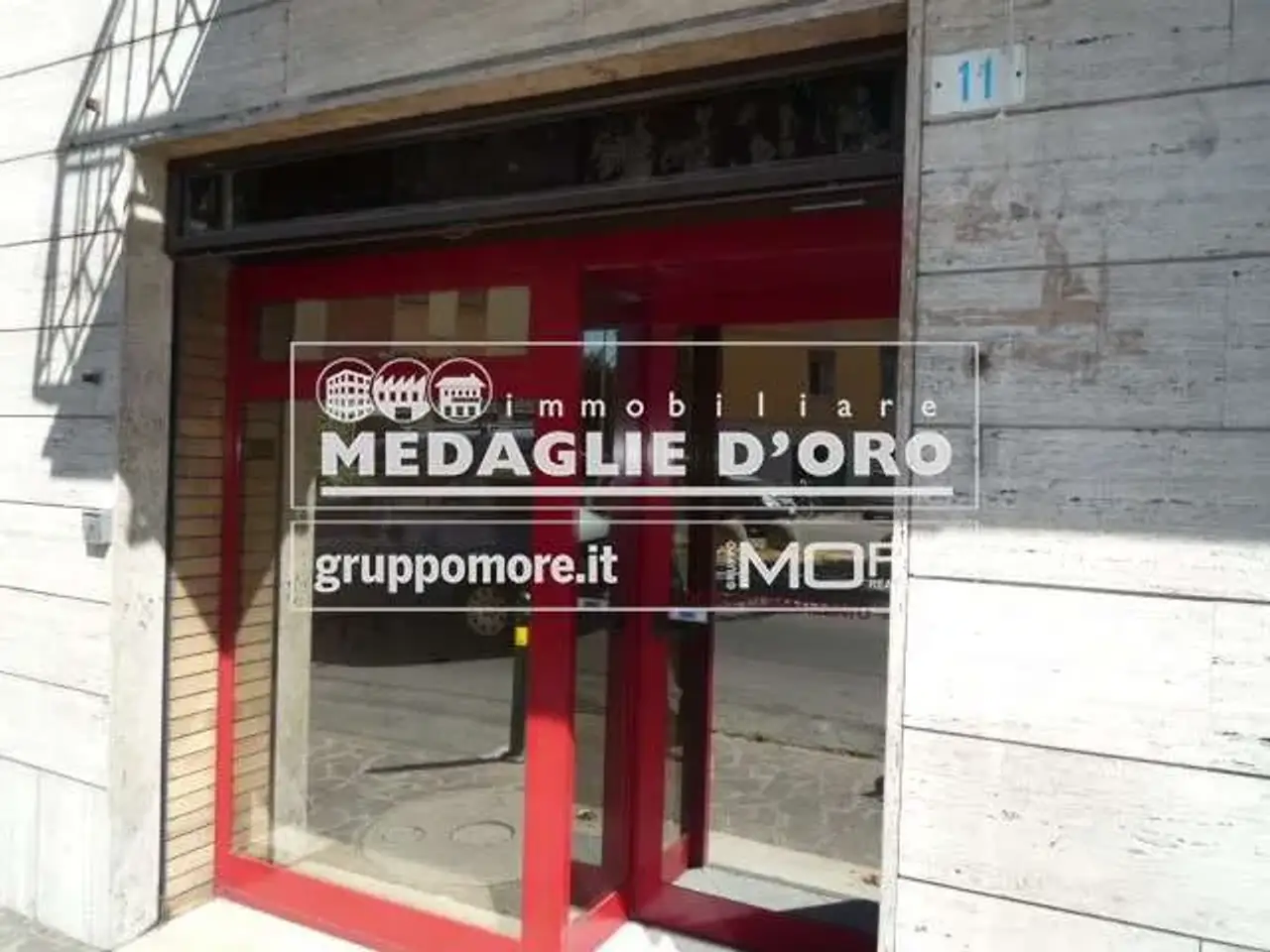 Negozio in Viale Don Minzoni 5, Modena, {3} - Foto 2
